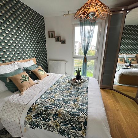Appartement A 5 Min De Disney Proche Paris Chanteloup-en-Brie Exteriör bild
