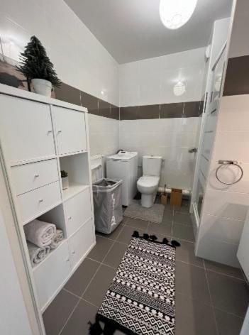 Appartement A 5 Min De Disney Proche Paris Chanteloup-en-Brie Exteriör bild